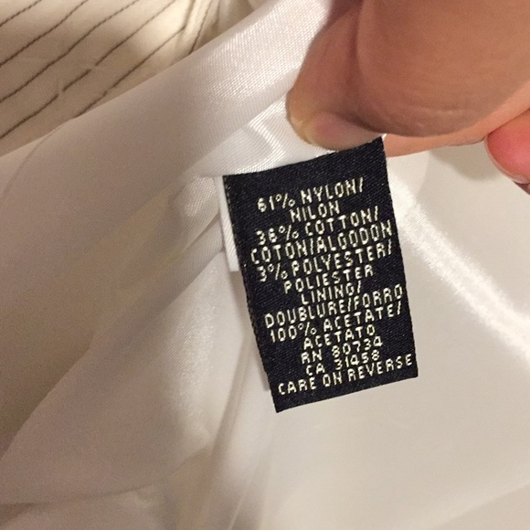 BCBG MaxAzria pinstripe blazer size 8 - Picture 4 of 5